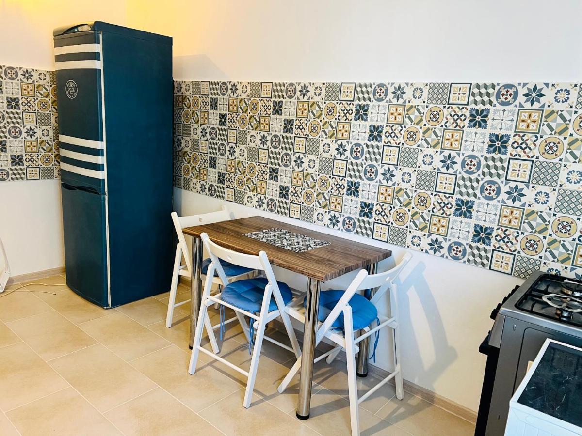 Apartamento By The Sea For Family Mangalia Exterior foto